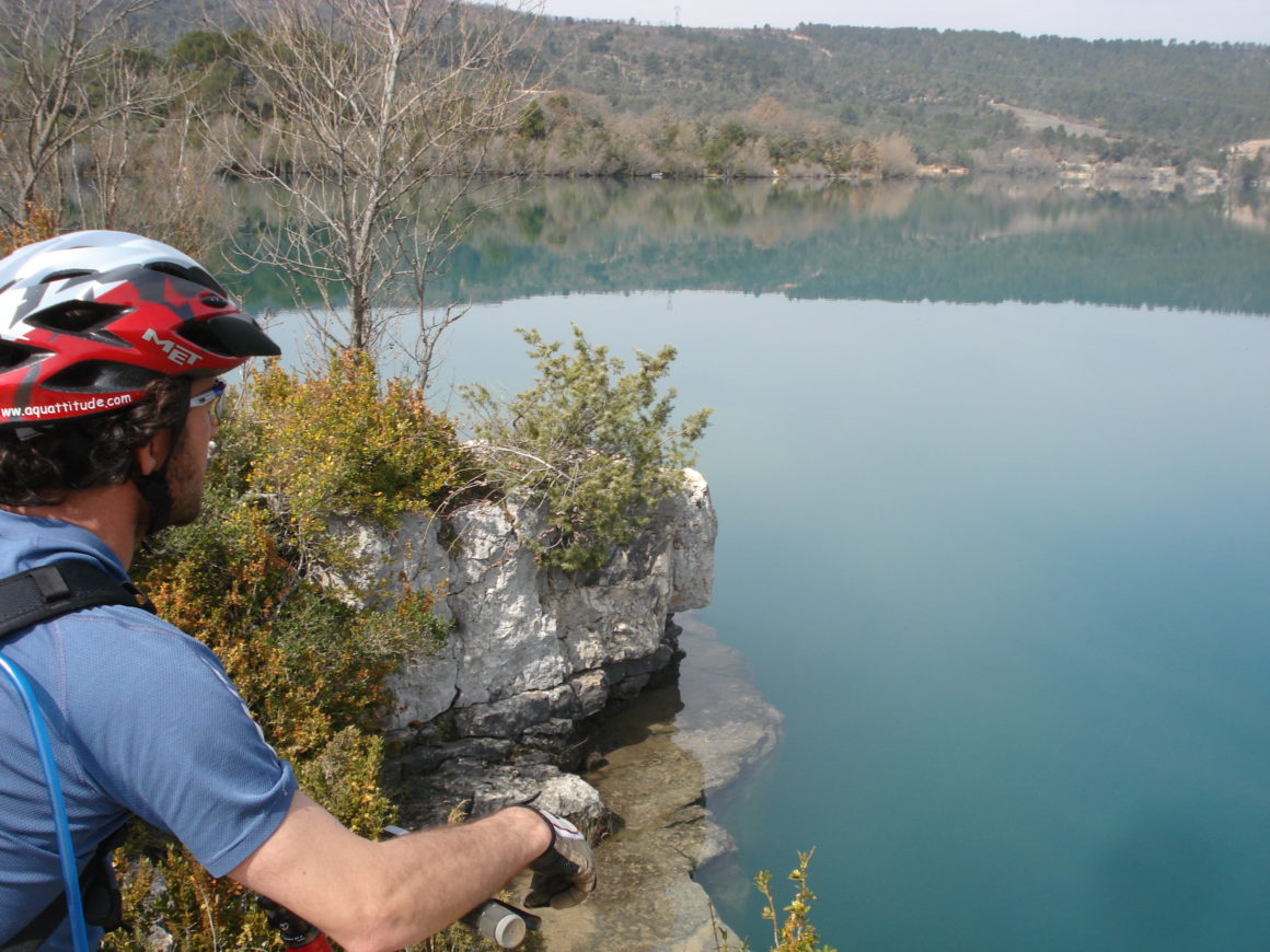 vtt lac de montpezat